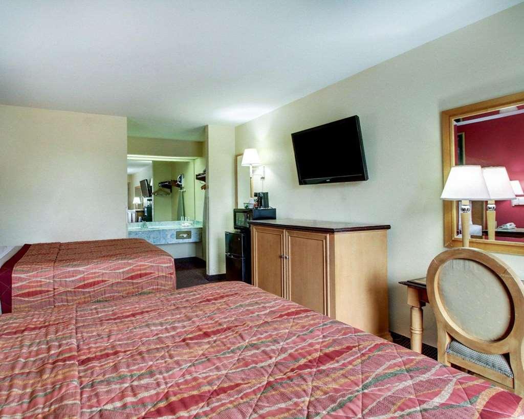 Rodeway Inn Laurel Ruang foto