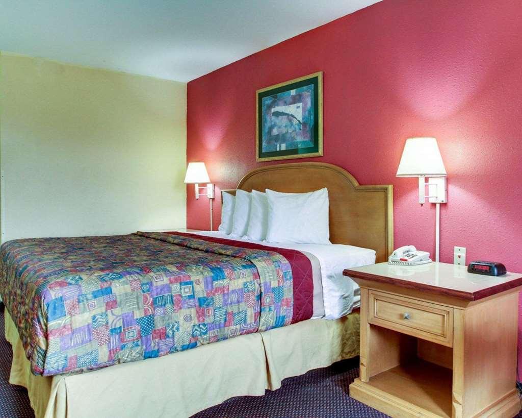 Rodeway Inn Laurel Ruang foto