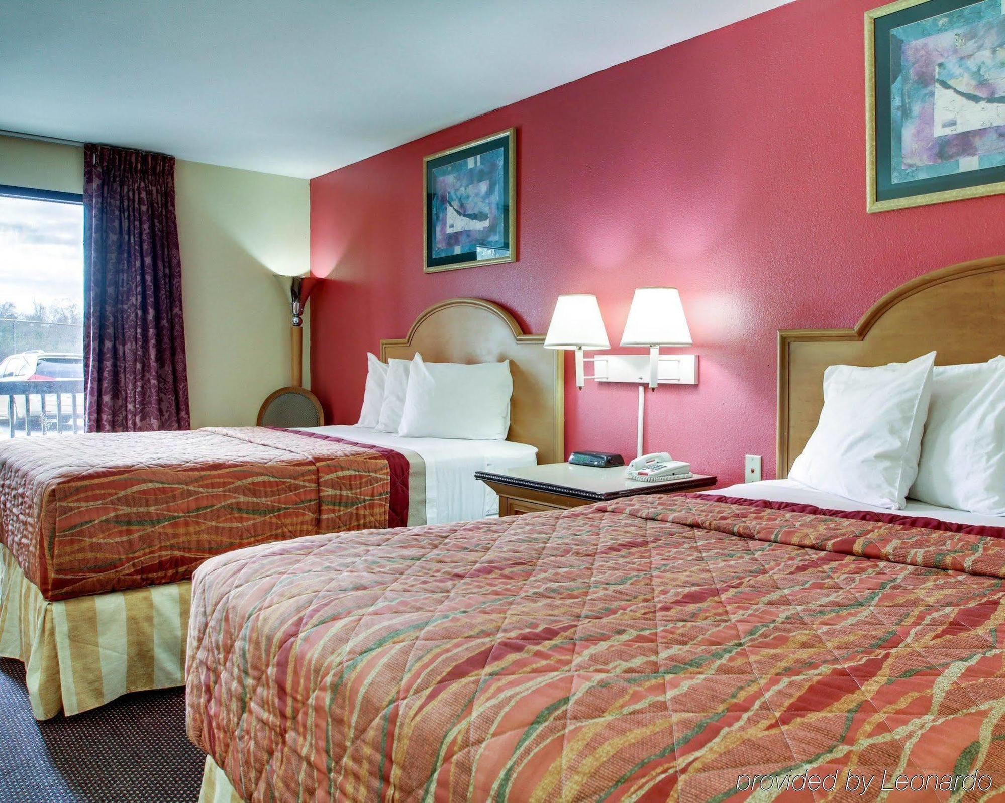 Rodeway Inn Laurel Bagian luar foto